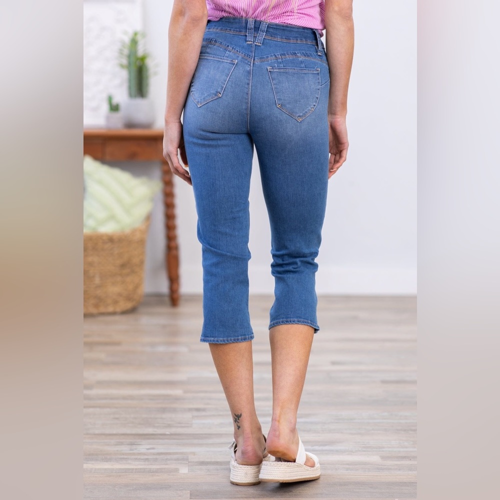 YMI High Rise Capris - Picture 3 of 3